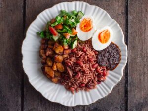 Waakye (Blacked eye peas and Rice) Medium Pan without Stew